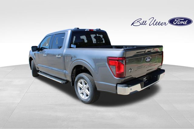 2025 Ford F-150 XLT photo 3