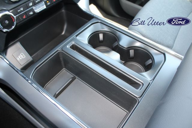 2025 Ford F-150 XLT photo 10