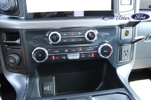 2025 Ford F-150 XLT photo 11