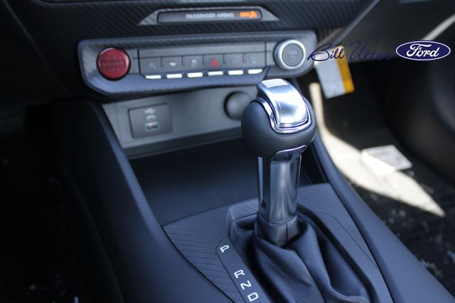 2025 Ford Mustang photo 11