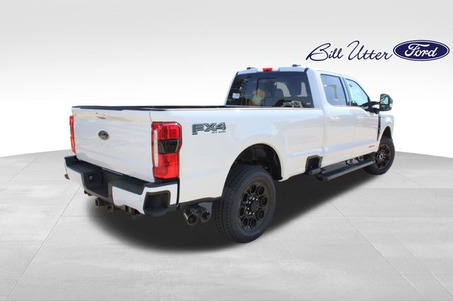 2026 Ford F-350 photo 3