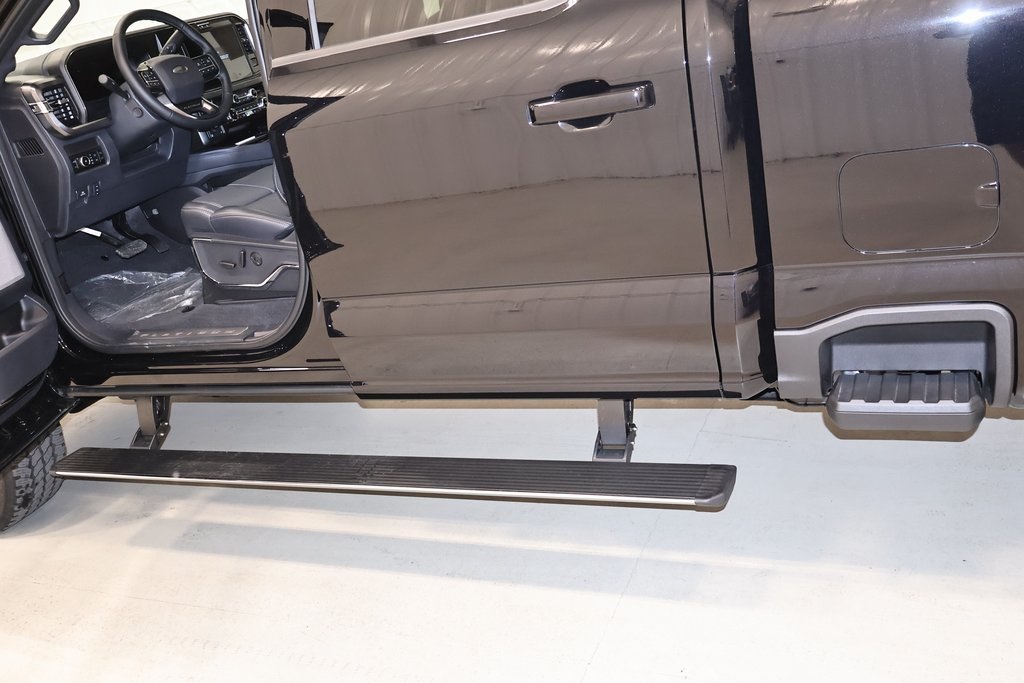 2026 Ford F-250 Platinum photo 31