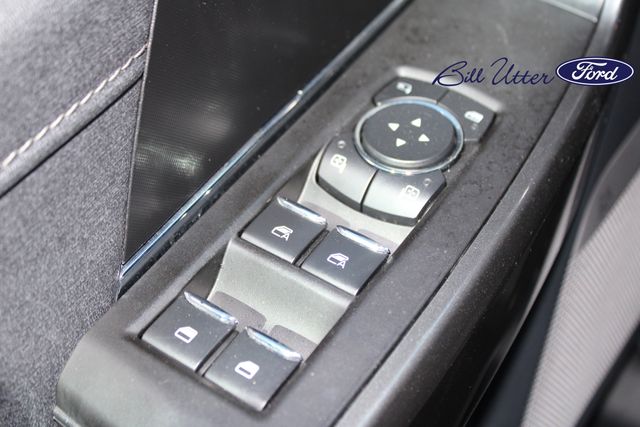 2022 Ford F-150 Lariat photo 21