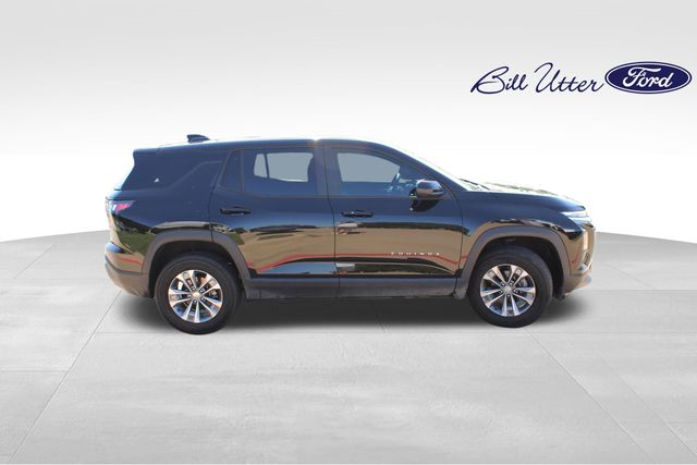 2025 Chevrolet Equinox LT photo 4