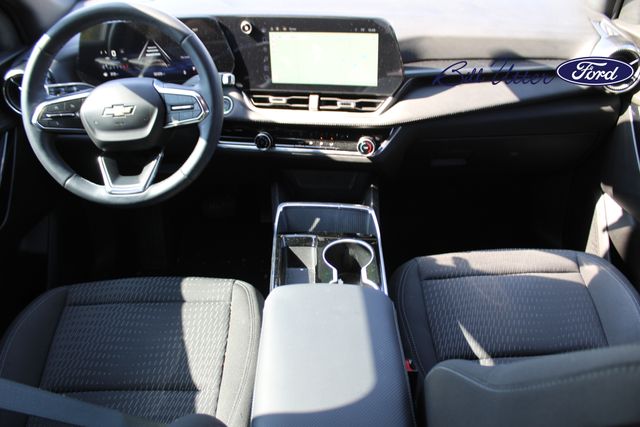 2025 Chevrolet Equinox LT photo 14