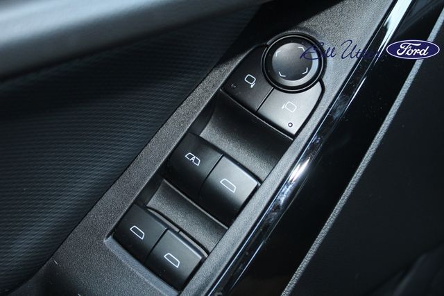 2025 Chevrolet Equinox LT photo 21