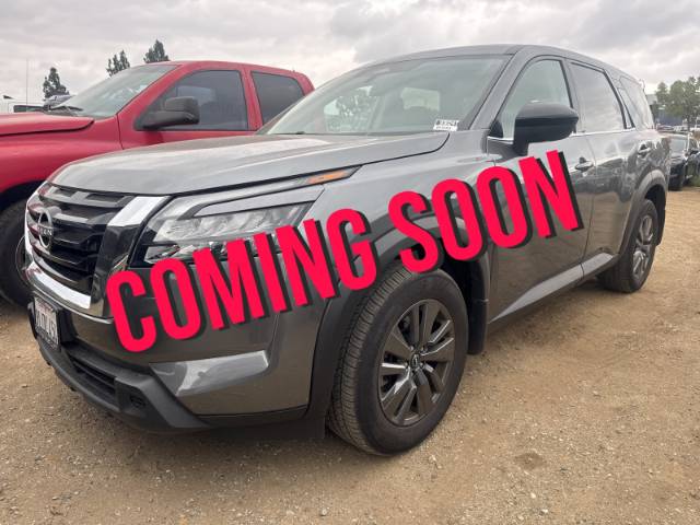 2024 Nissan Pathfinder S
