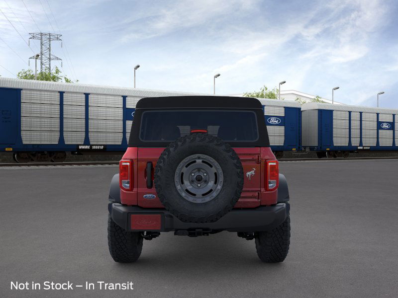 2025 Ford Bronco Base photo 5