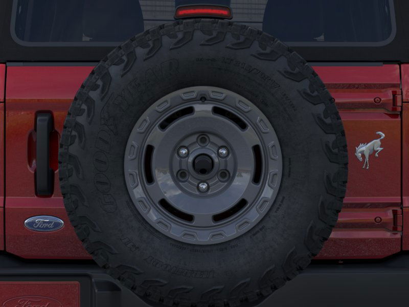 2025 Ford Bronco Base photo 21
