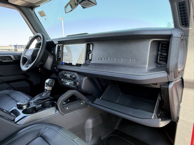 2025 Ford Bronco Badlands photo 34