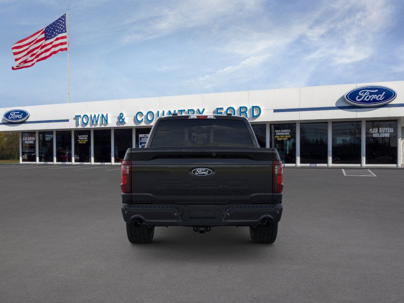 2025 Ford F-150 XLT photo 3