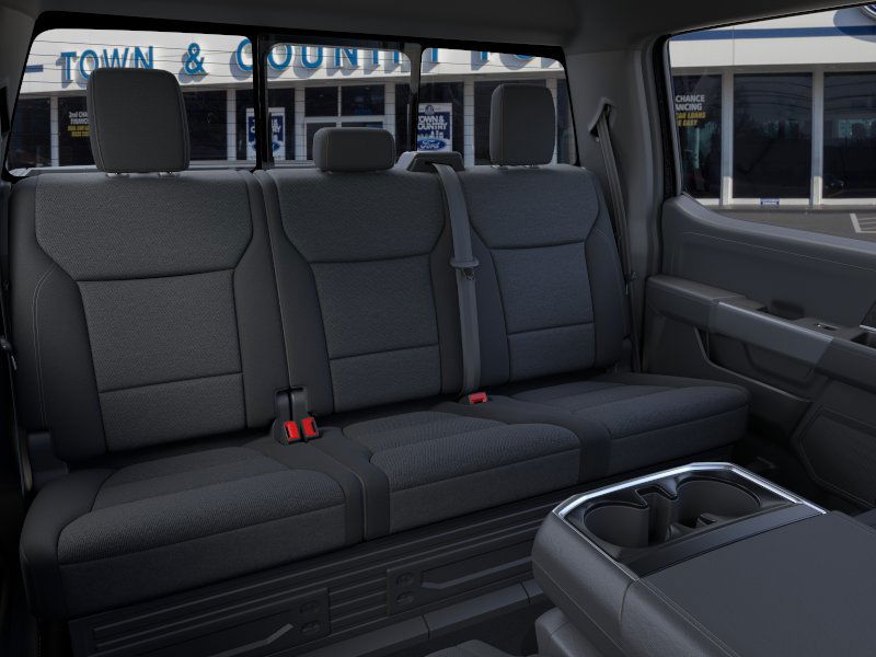 2025 Ford F-150 XLT photo 8