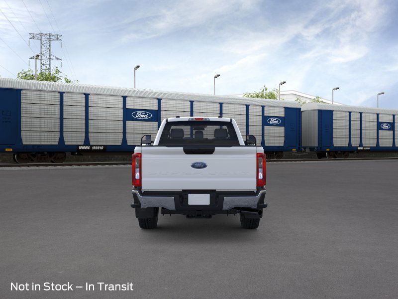 2026 Ford F-350 photo 4