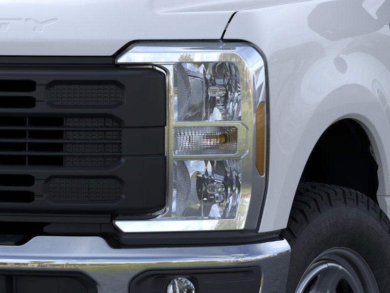 2026 Ford F-350 photo 16