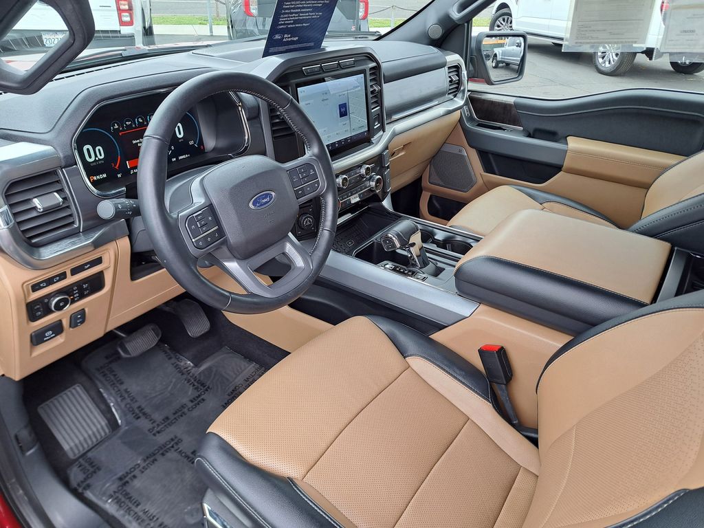 2023 Ford F-150 Lariat photo 17
