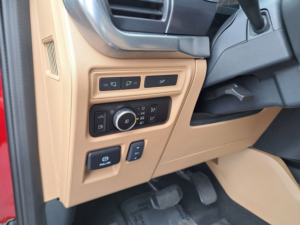 2023 Ford F-150 Lariat photo 20