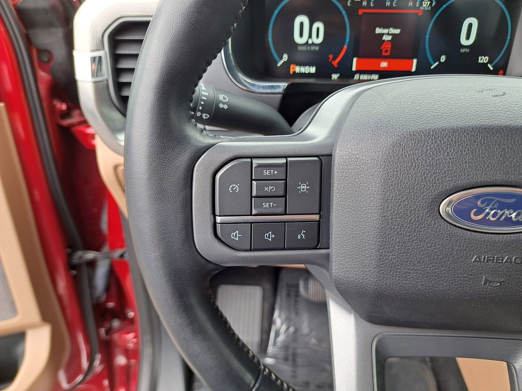2023 Ford F-150 Lariat photo 23