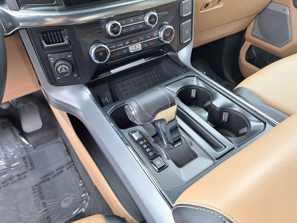 2023 Ford F-150 Lariat photo 30
