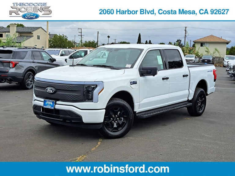 2025 Ford F-150 Lightning XLT