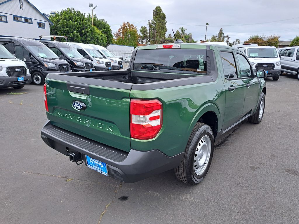 2025 Ford Maverick XL photo 2
