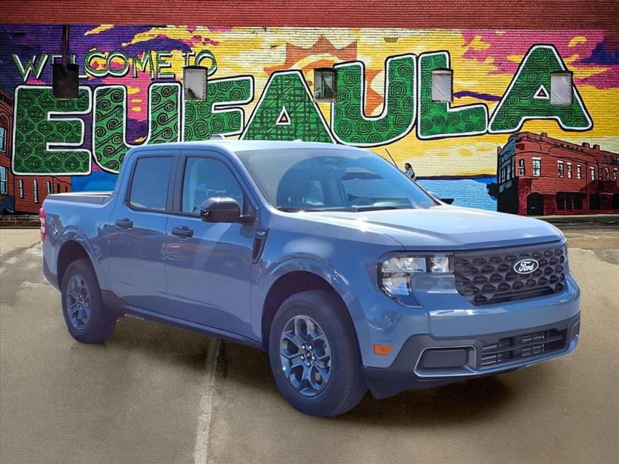 2025 Ford Maverick XLT's photo