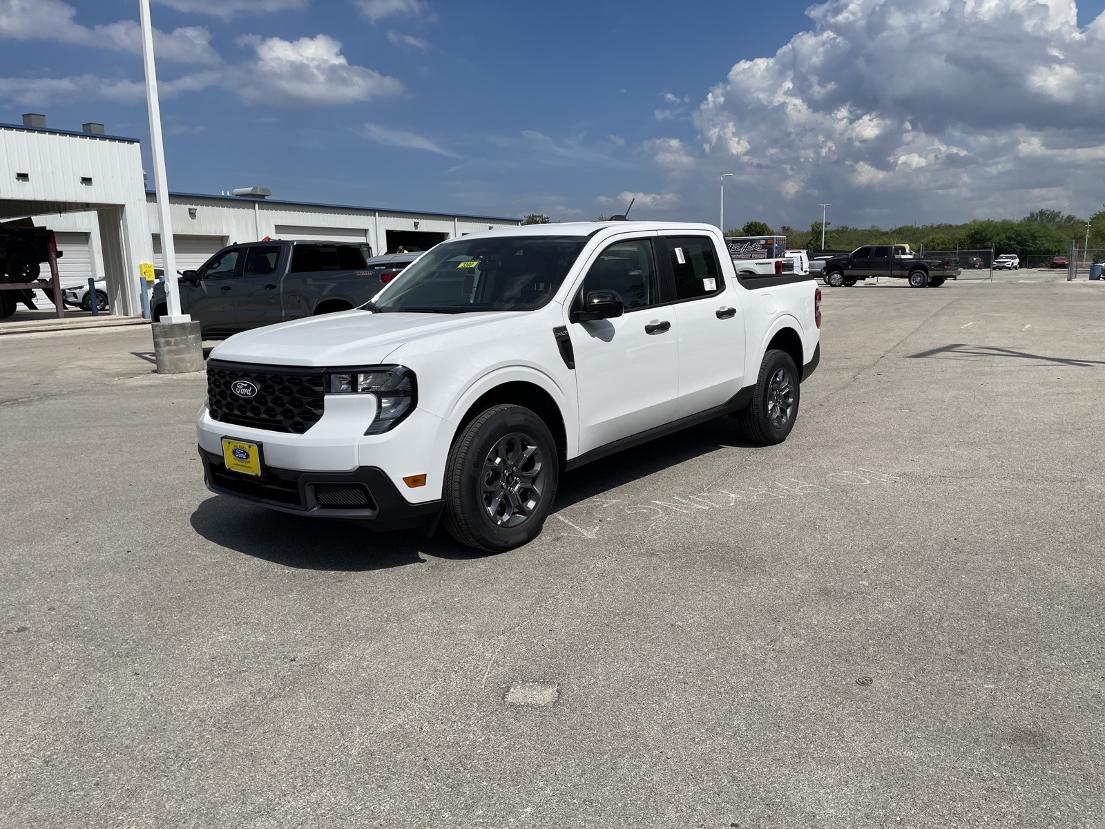 2025 Ford Maverick XLT's photo