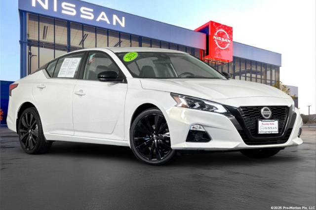 2022 Nissan Altima 2.5 SR