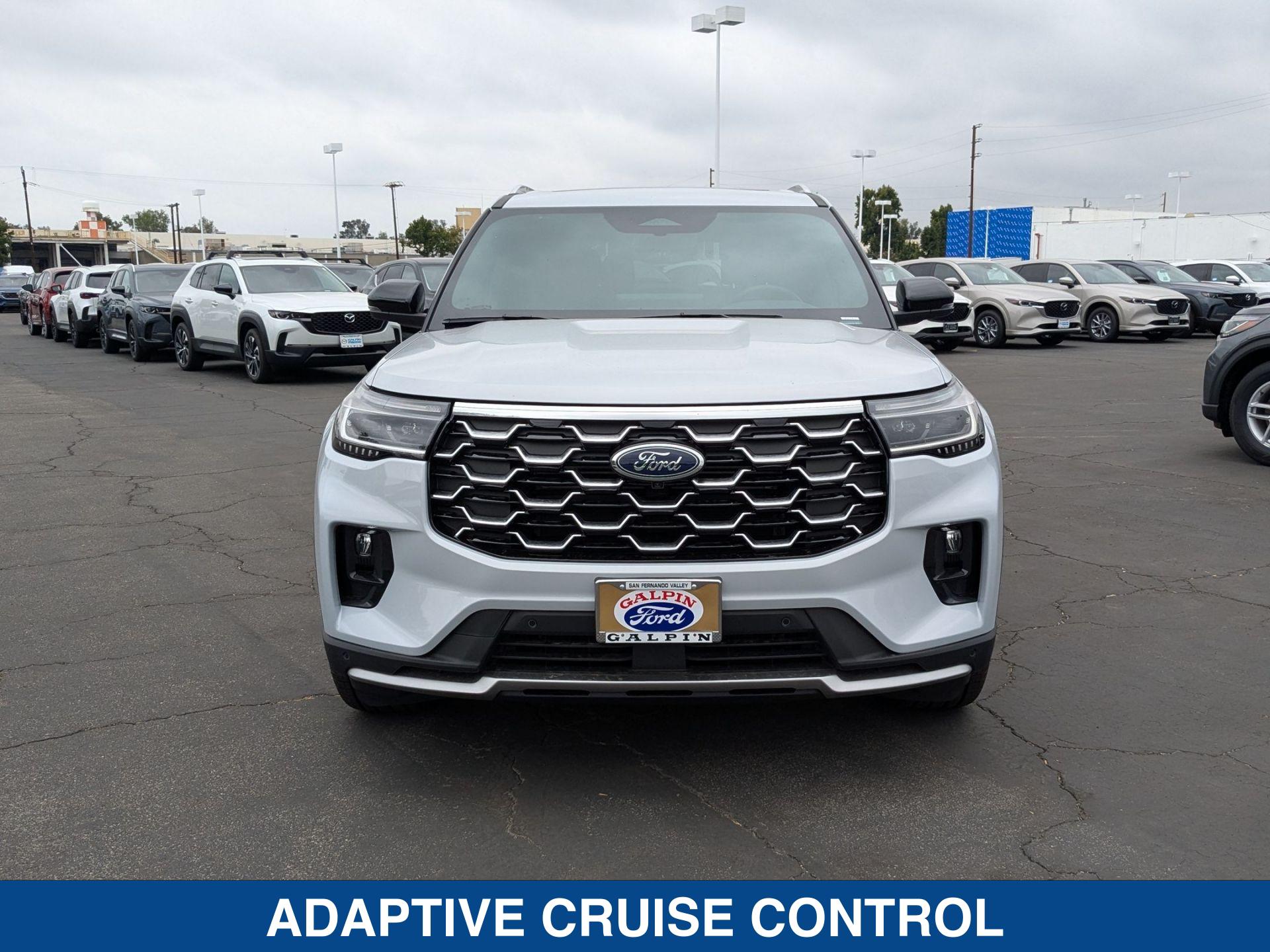 2025 Ford Explorer Platinum photo 11