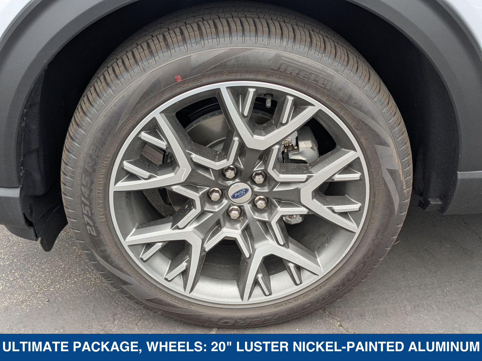 2025 Ford Explorer Platinum photo 12