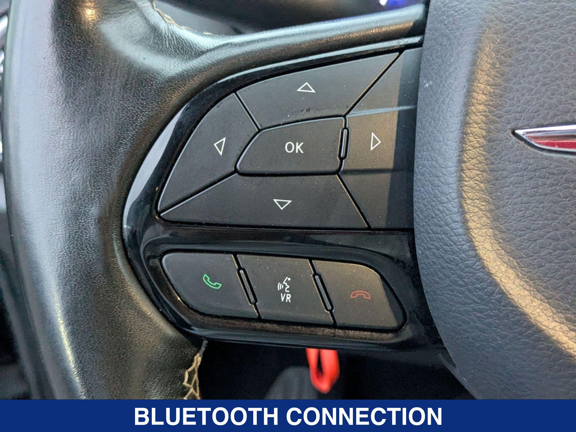 2020 Chrysler Pacifica Touring L photo 16