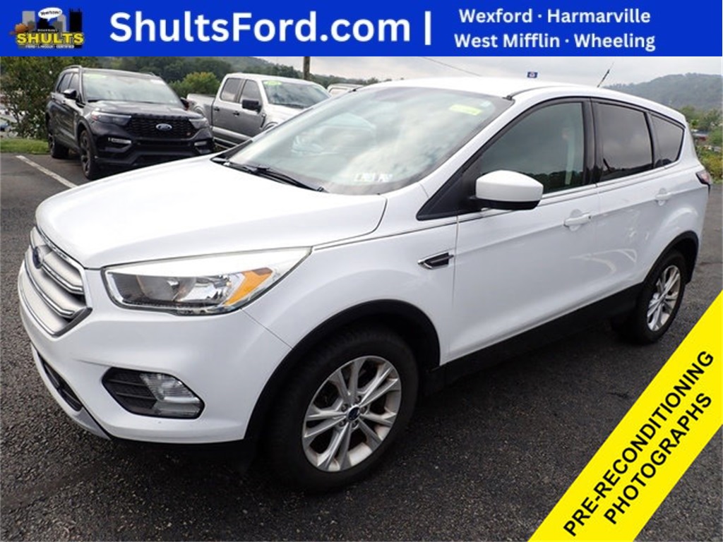 Used 2017 Ford Escape SE