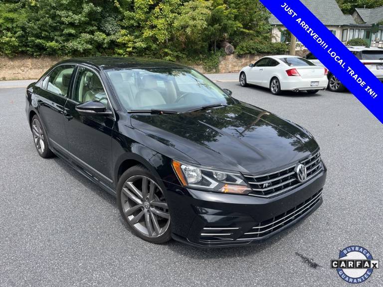 2016 Volkswagen Passat 1.8T R-Line