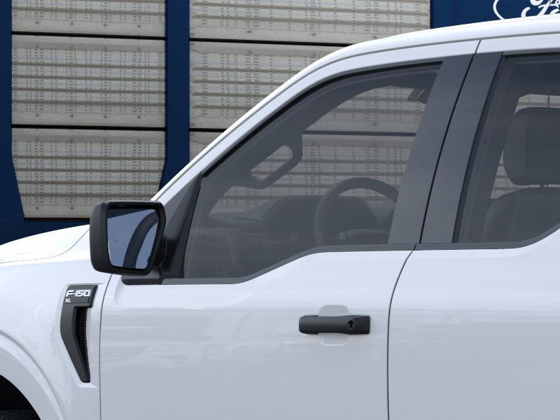 2025 Ford F-150 XL photo 17