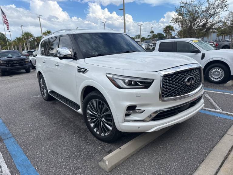 2021 INFINITI QX80 Premium Select