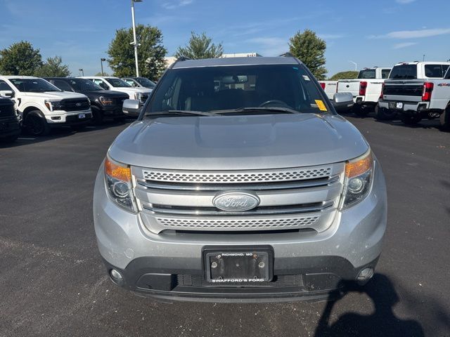 2011 Ford Explorer Limited photo 2