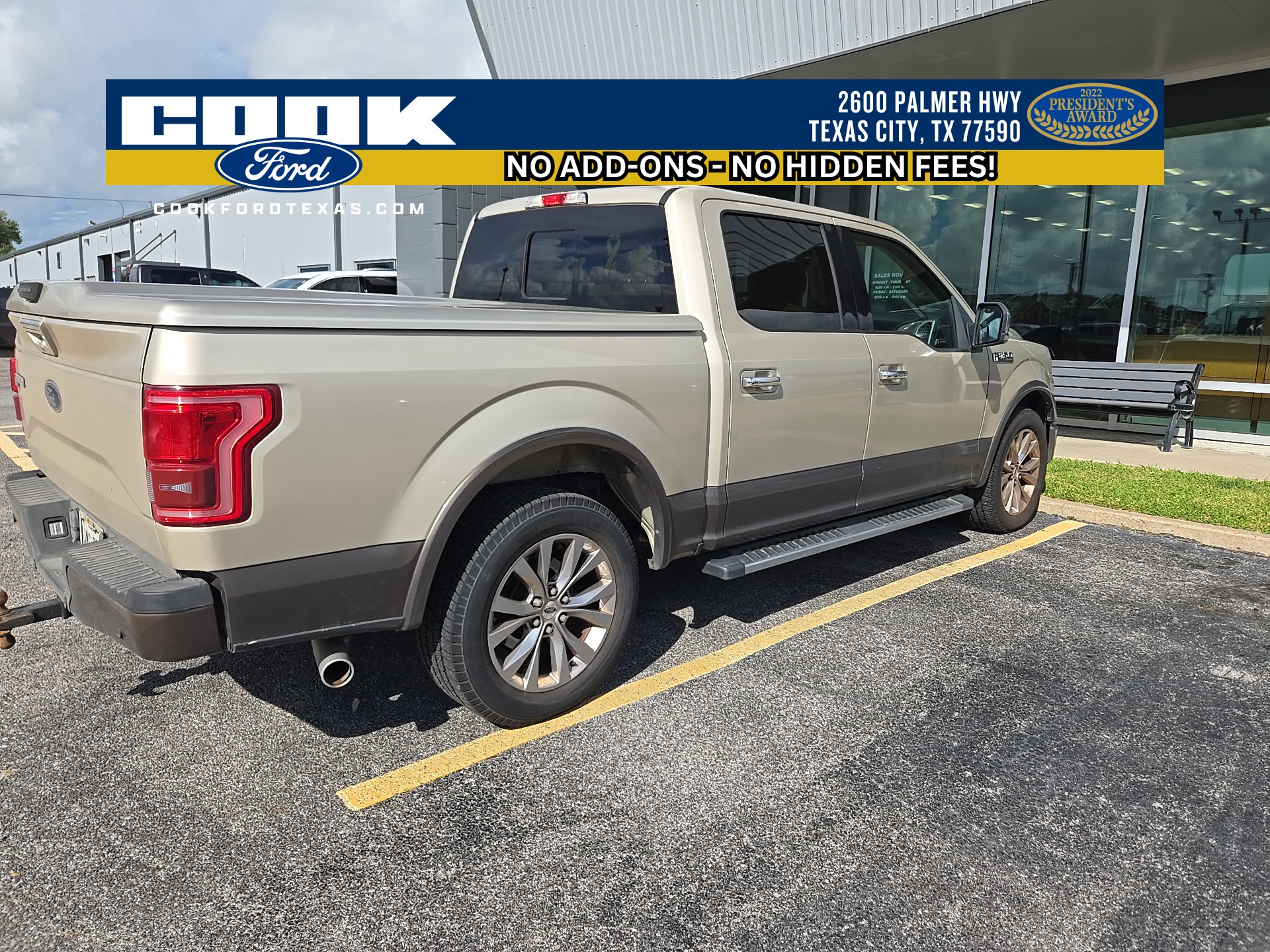 2017 Ford F-150 Lariat photo 8