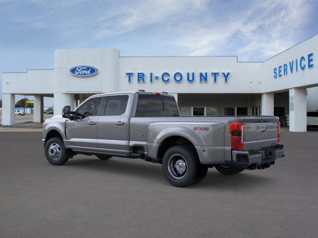 2026 Ford F-350 photo 4