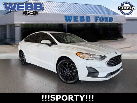 2020 Ford Fusion SE