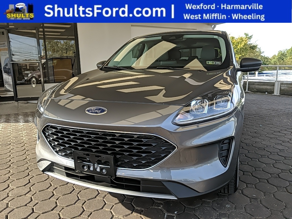 Used 2022 Ford Escape SE