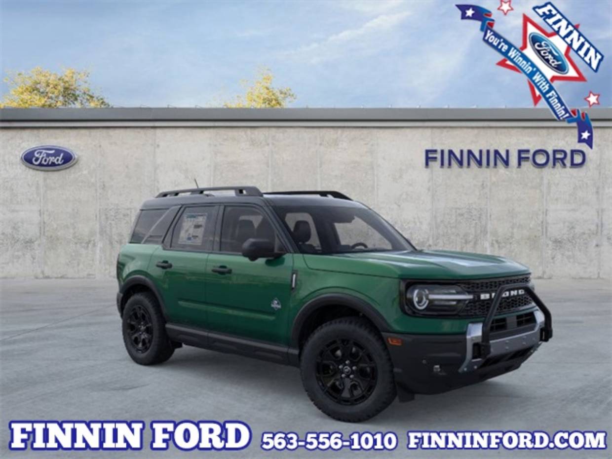 2025 Ford Bronco Sport Outer Banks's photo