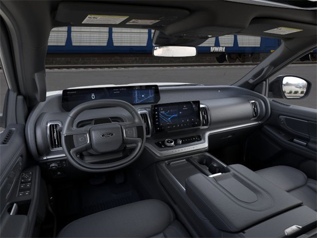 2025 Ford Expedition MAX Platinum photo 8