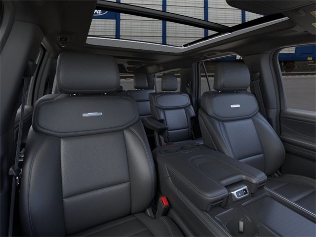 2025 Ford Expedition MAX Platinum photo 9
