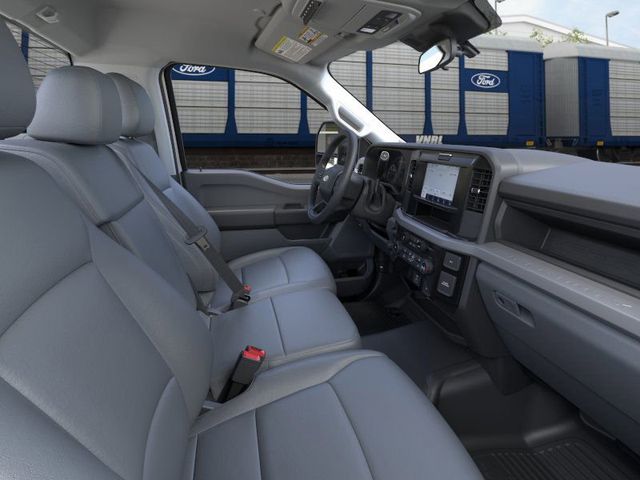 2026 Ford F-350 XL photo 9