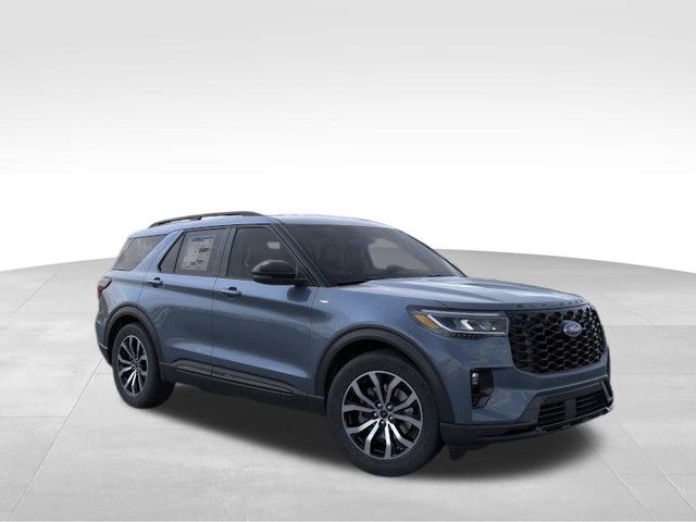 2025 Ford Explorer ST-Line photo 5
