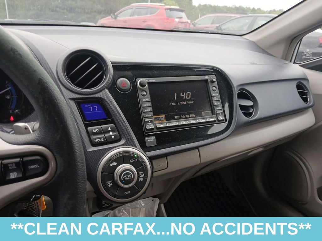 2010 Honda Insight EX photo 4