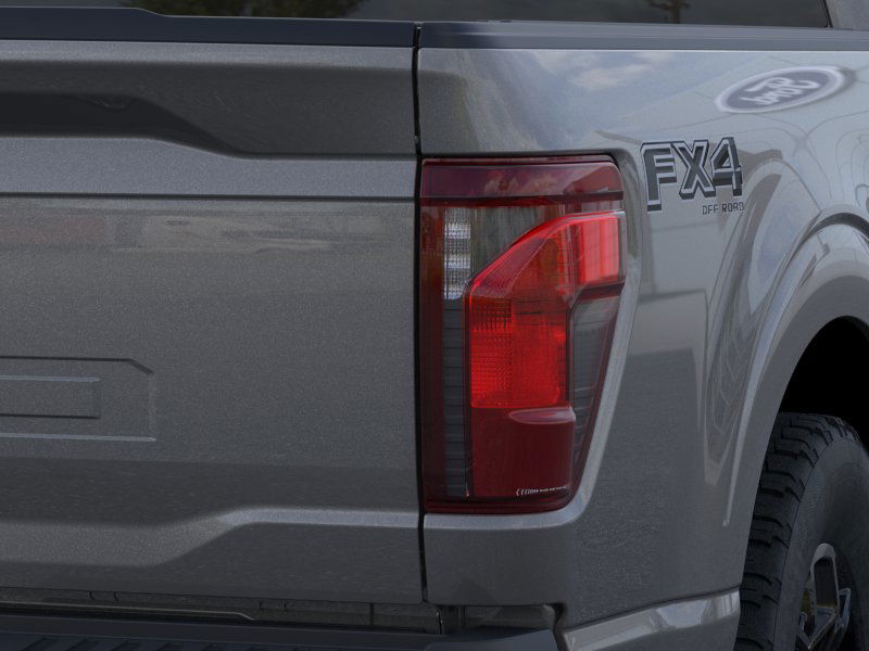 2025 Ford F-150 XLT photo 16