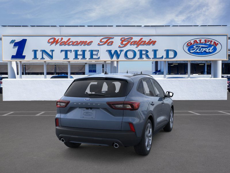 2025 Ford Escape ST-Line photo 11