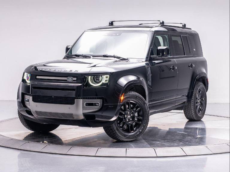 2024 Land Rover Defender 110 P400 X-Dynamic SE