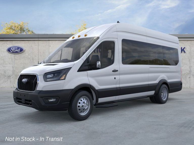 2025 Ford Transit Passenger Wagon XL