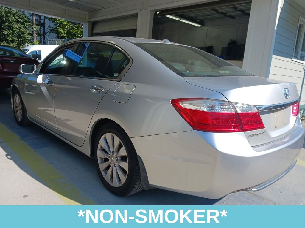 2013 Honda Accord EX-L photo 3